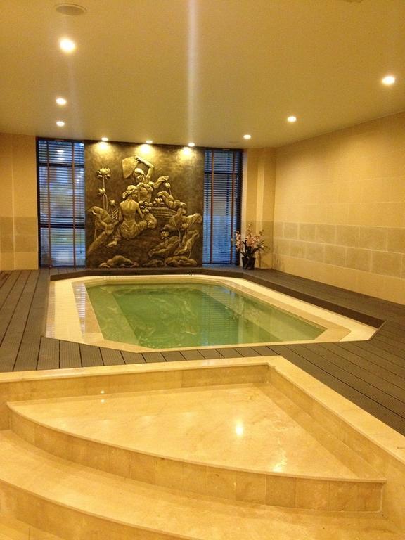 Royal Anan Hotel ニンビン エクステリア 写真